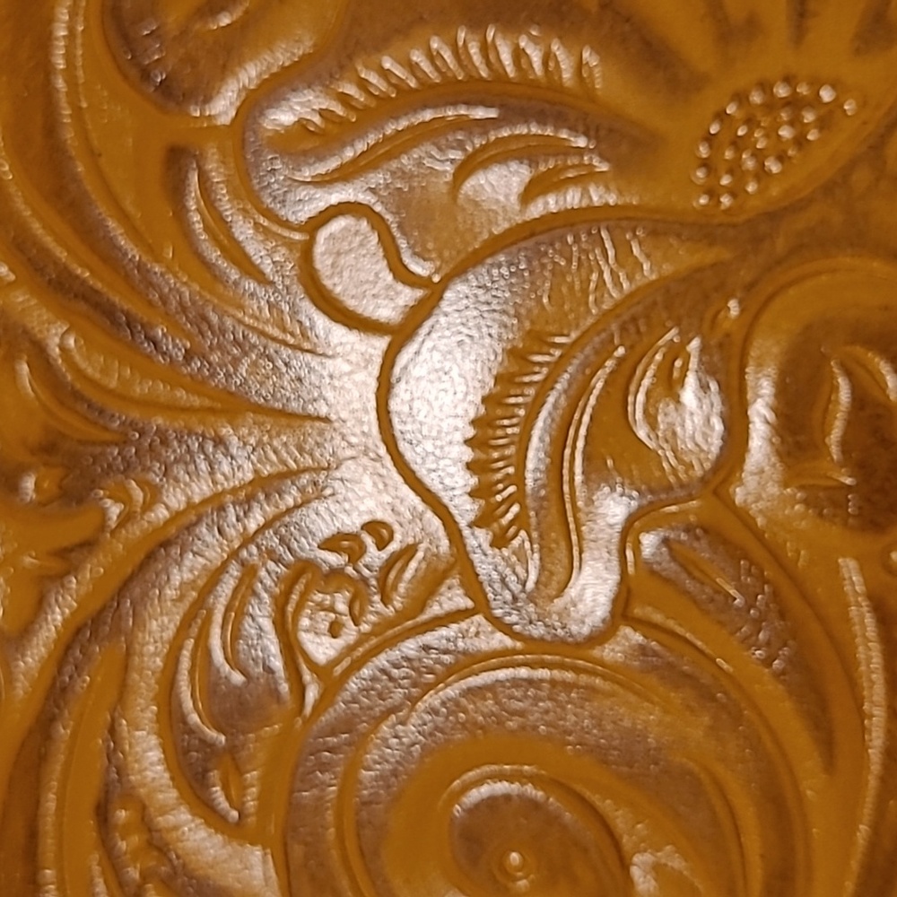 PATRICIA NASH Cassini Clutch/Wristlet Tooled Leather Gold NWT - Picture 8 of 10